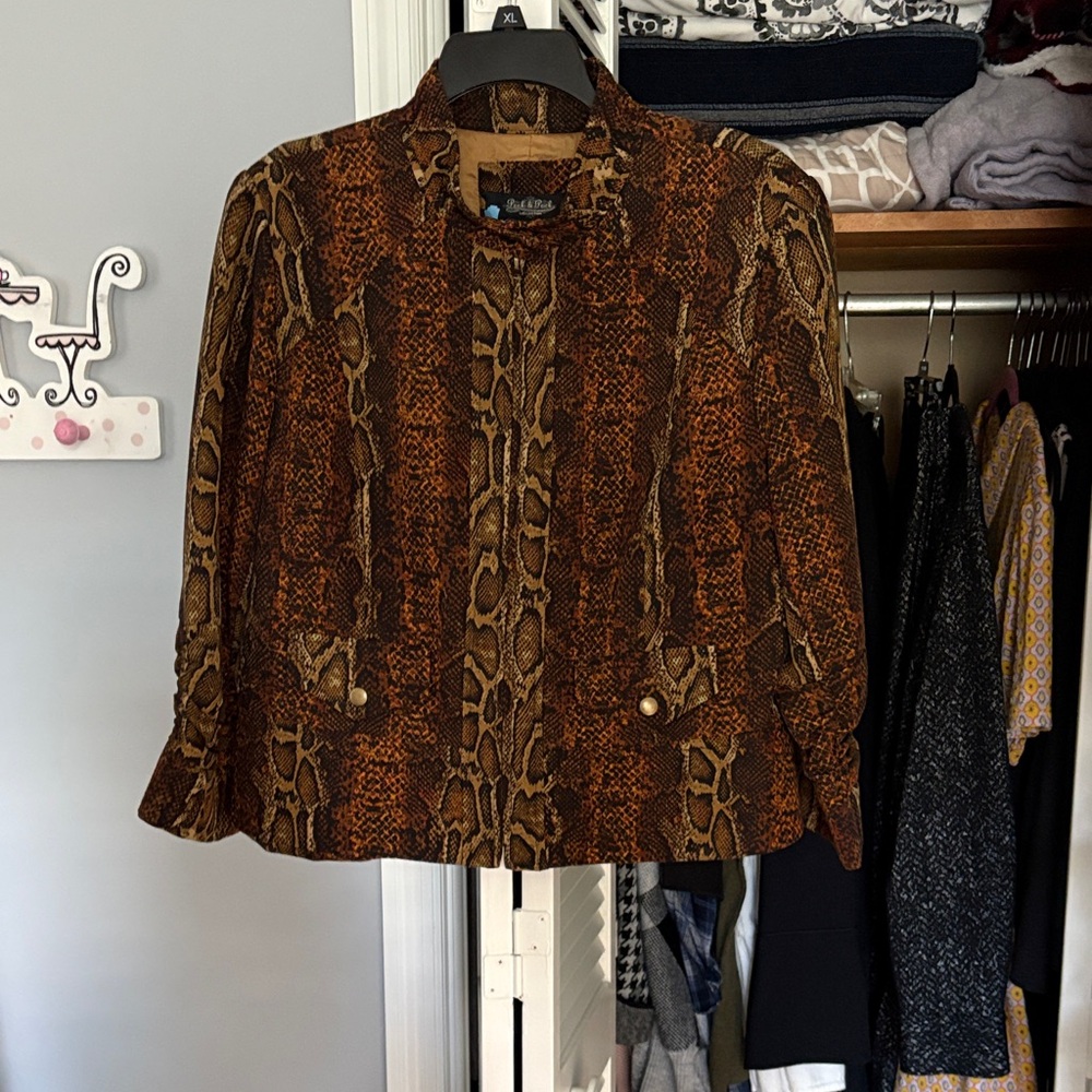 Peck & Peck Brown Snake Print Blazer